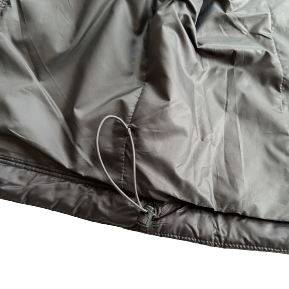 NEW Patagonia Men's Nano Puff Vest Sz Small - Picture 10 of 11